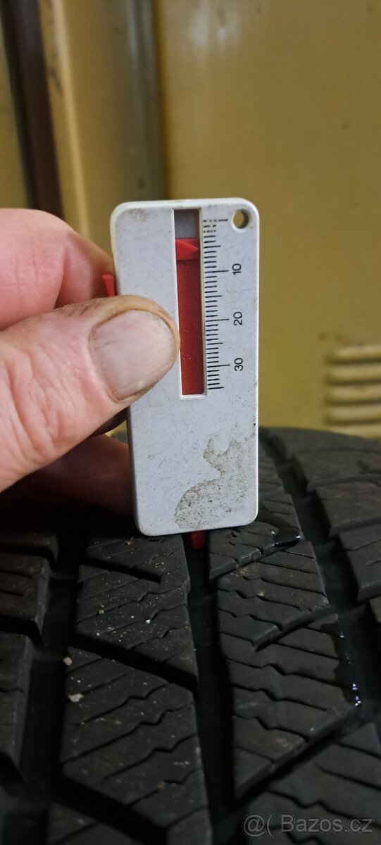 Prodám pneumatiky zimní 195.55.R.15 H. - 6