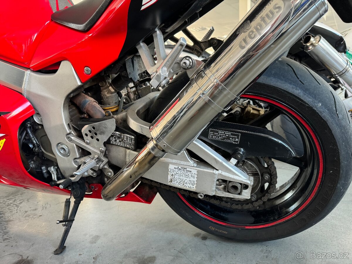 Honda VTR 1000 SP1 - 6