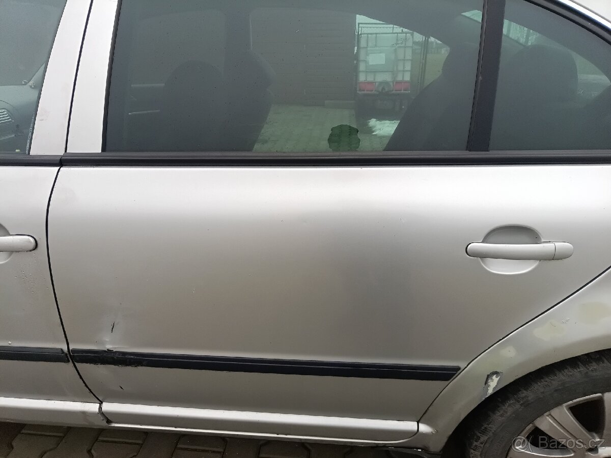 Škoda Superb mk1 Díly - 6