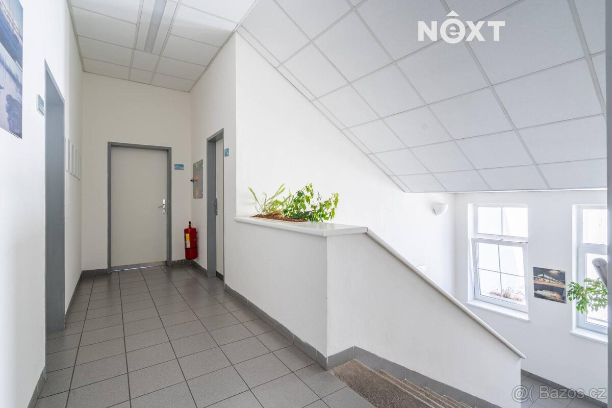 Prodej komerční Kanceláře, 784㎡ - 6