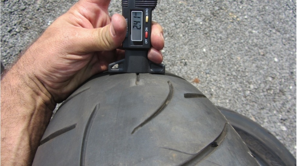 Metzeler 190/55/17, DOT2714 - 6