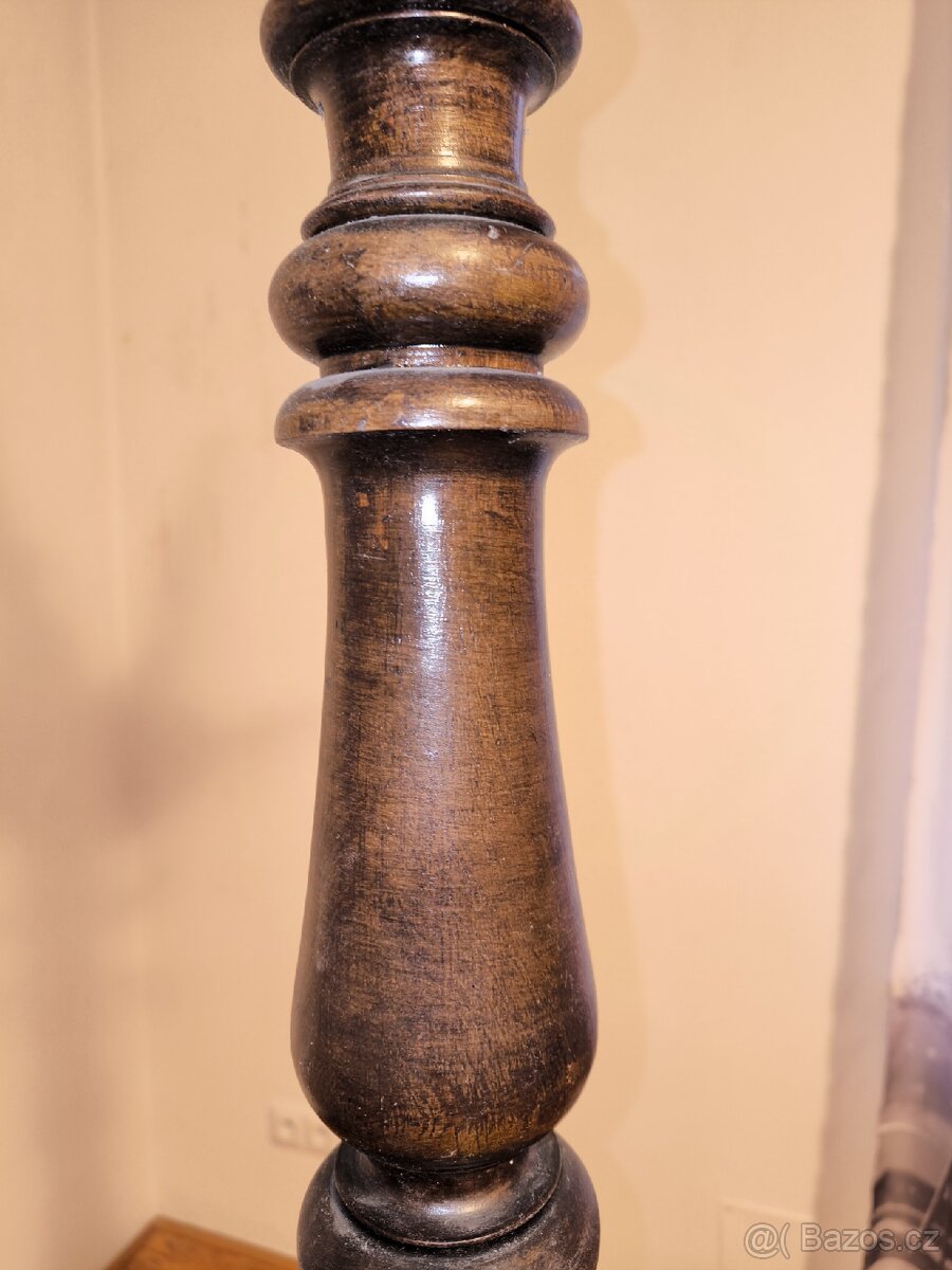 Starožitný věšák - 6