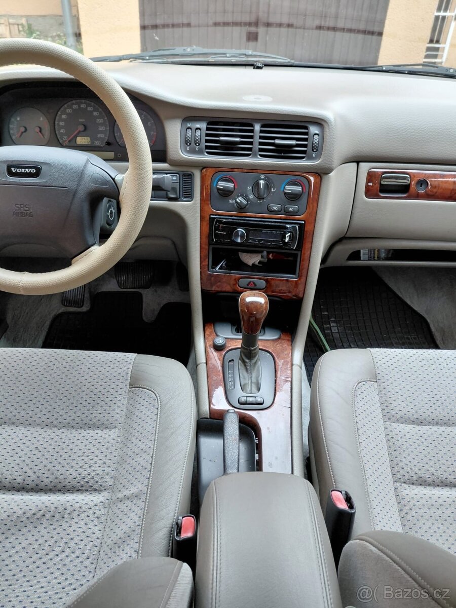 Volvo S70 2.4i Automat - 6