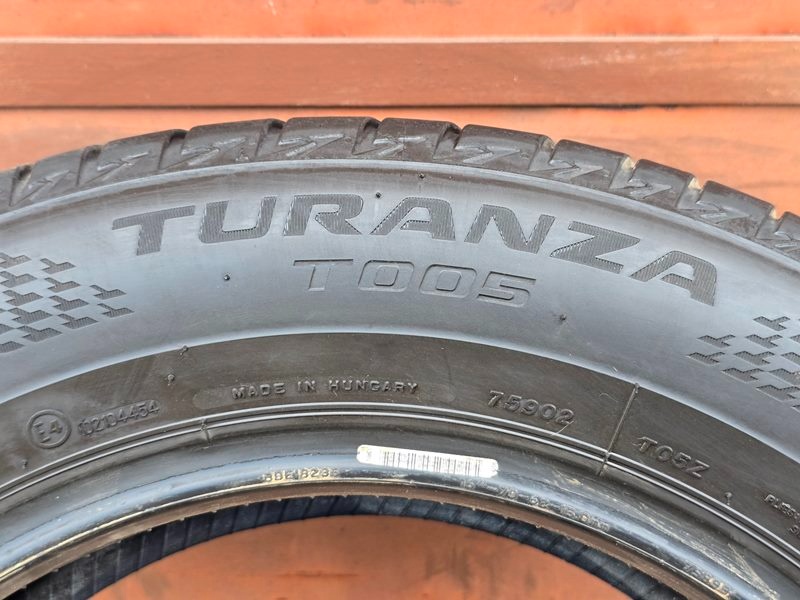 Letní Bridgestone 215/60/16 - 6