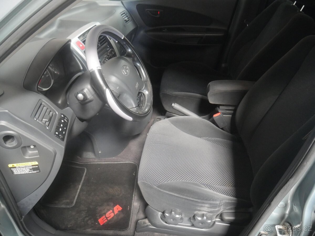 Hyundai Tucson 2.0 CRDI ,  103 kW nafta, 2009 - 6