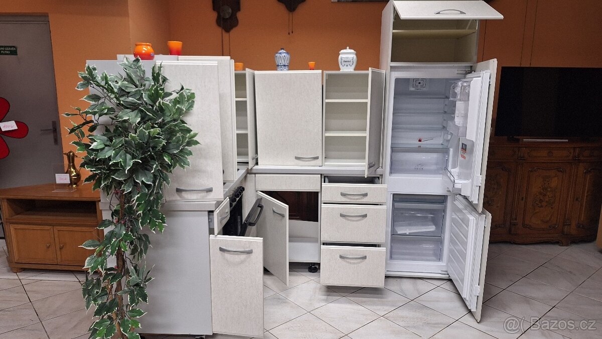 Rohová kuchyňská linka německé výroby - 6