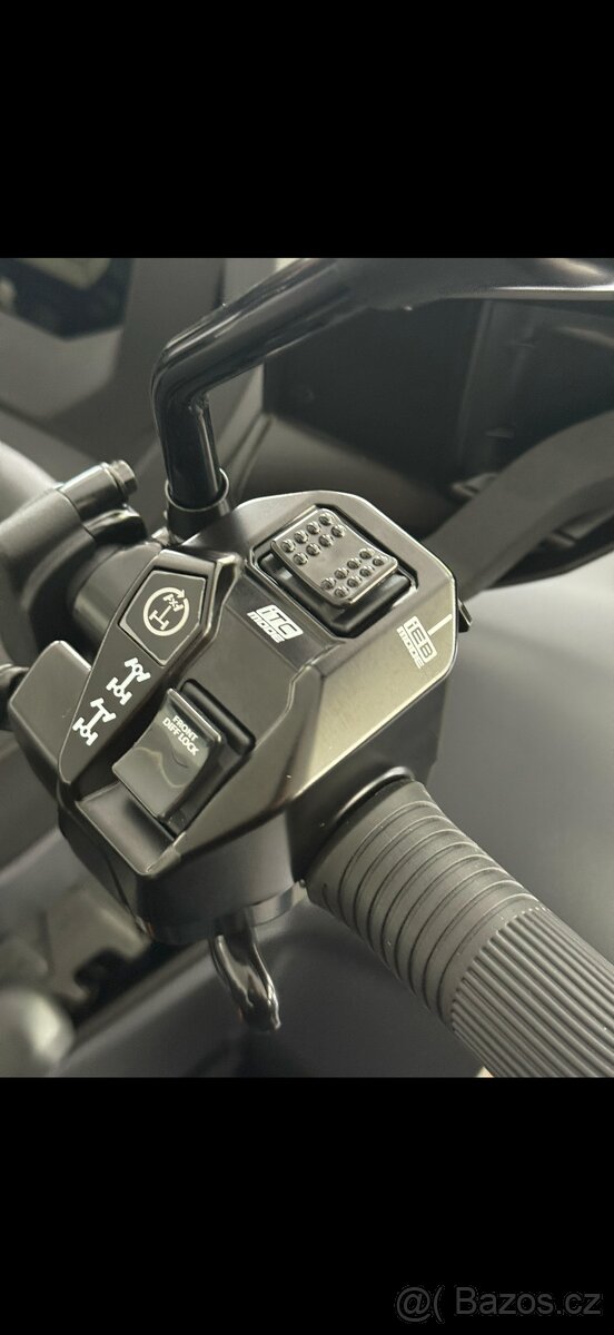 Can-am outlander MAX XT-P 1000R 2025 - 6