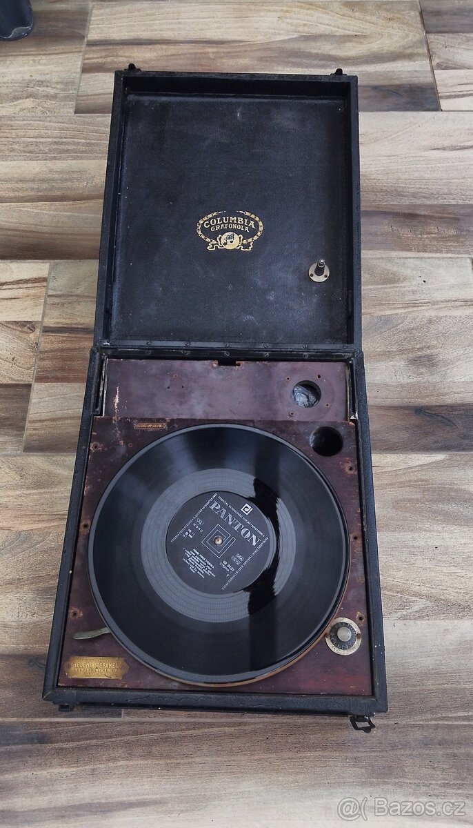 Prodám americký gramofon od Columbia na kliku . - 6