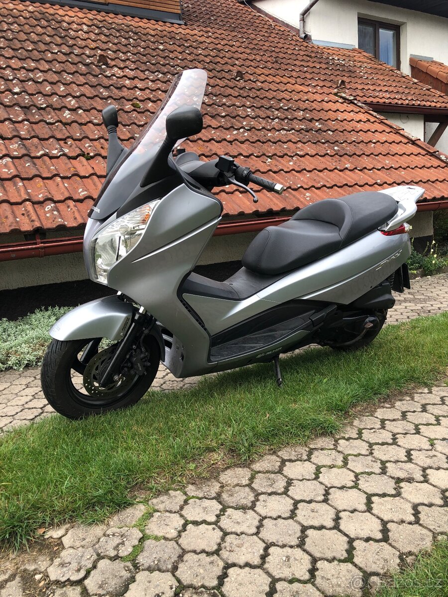 Honda S-wing 125 - 6