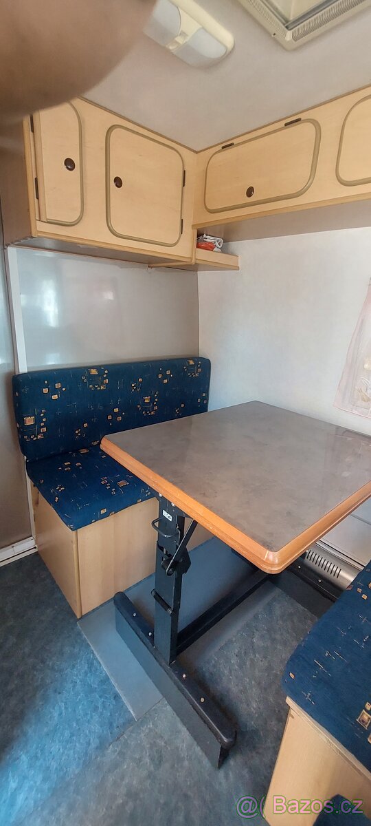 Obytný mercedes - 6