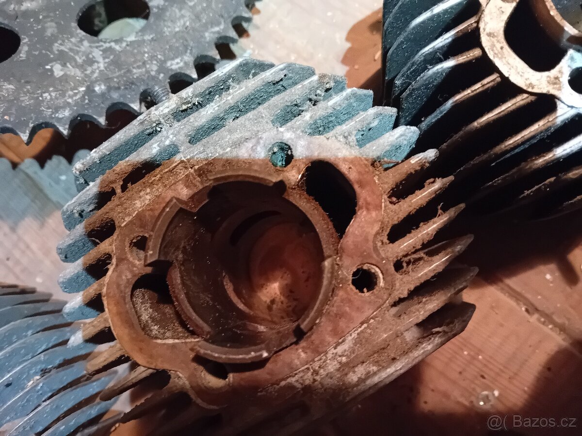 Nahradni dily jawa 50/20,21,23 - 6