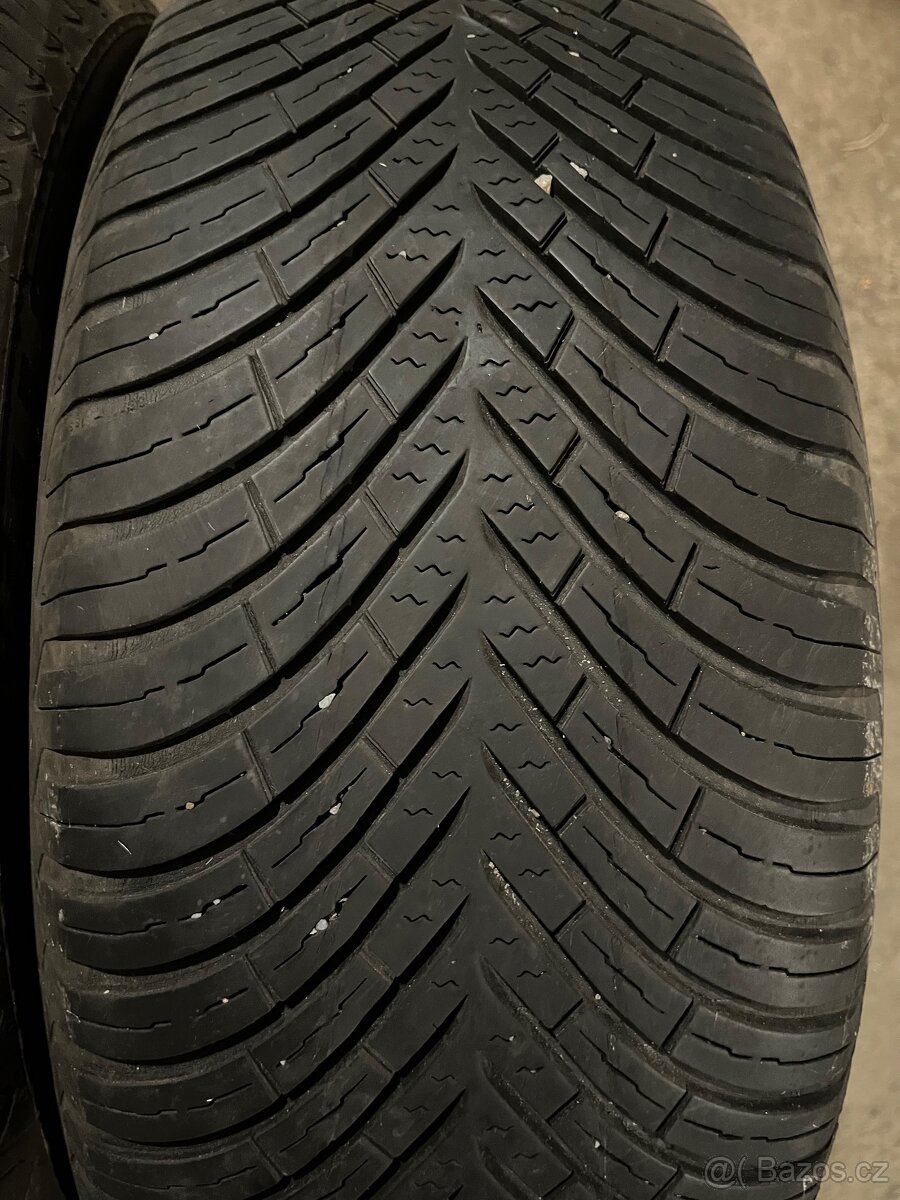 Zimní gumy Vredestein 205/55 R16 - 6