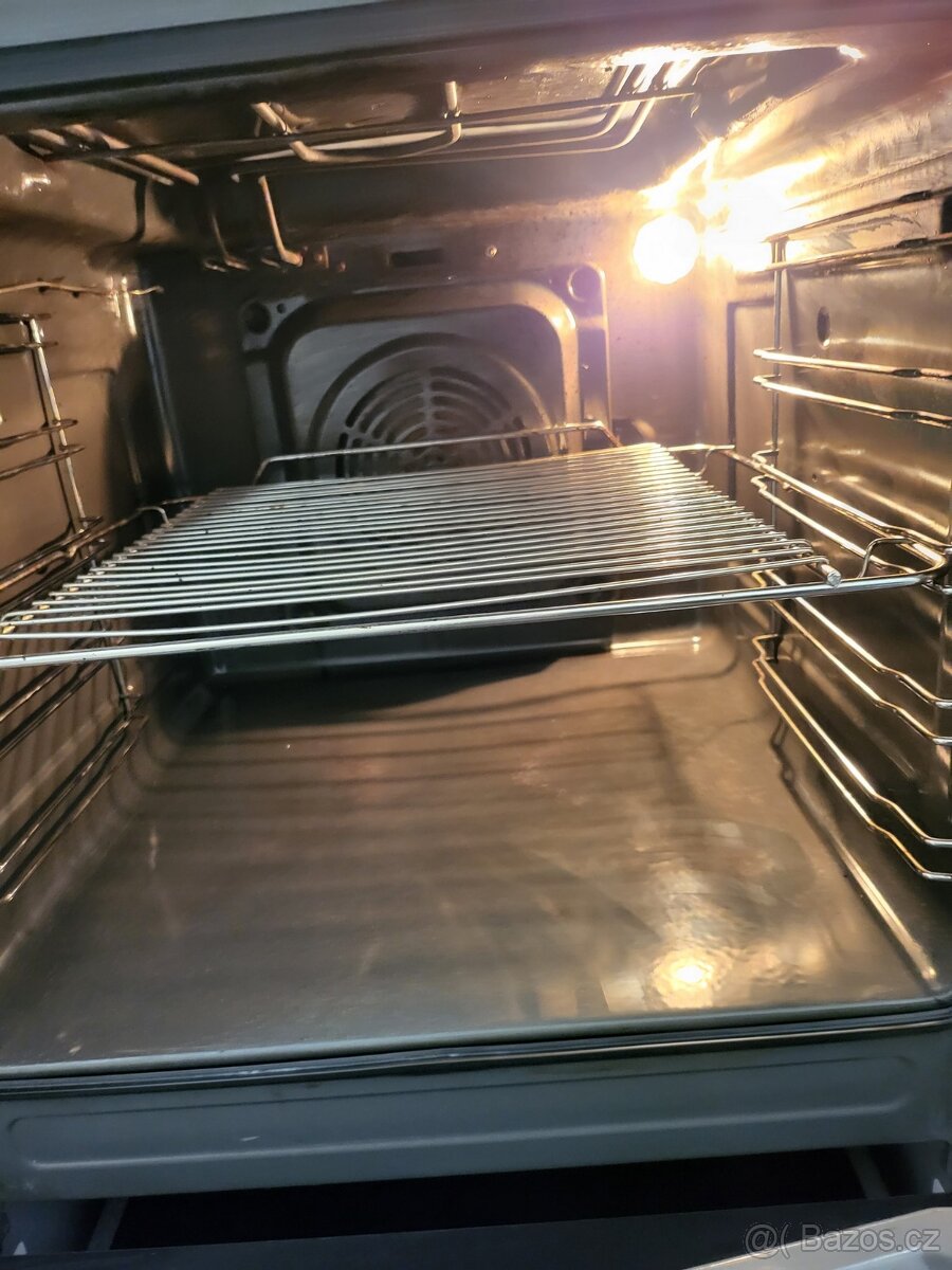 sklokeramický sporák s multifunkční troubou - 6