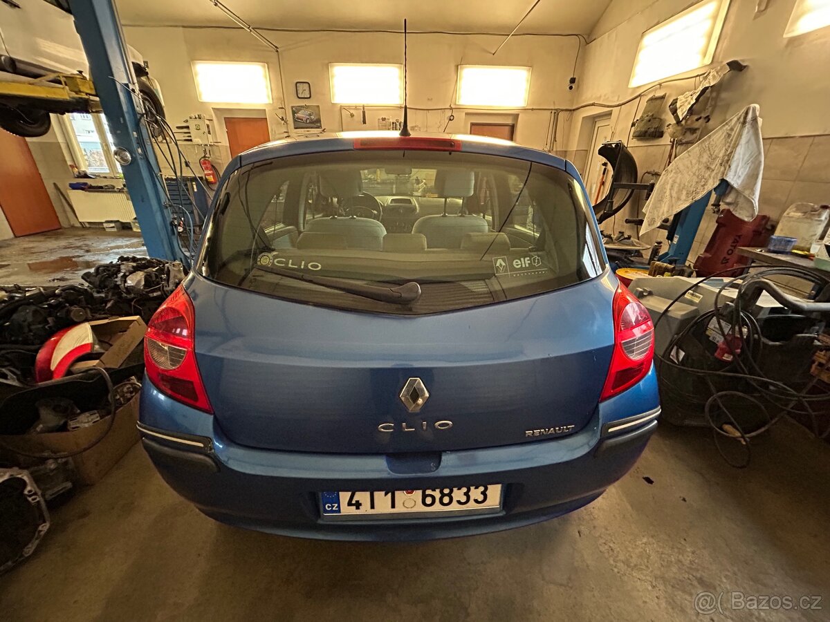 Renault Clio 3 - 6