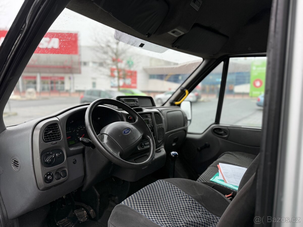 Autobus Ford Transit 350L - 6