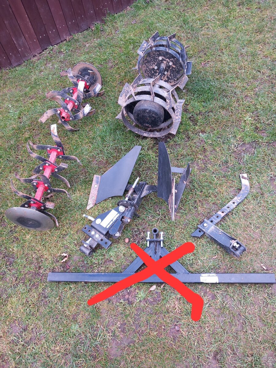 Malotraktor Hecht 7100 - 6