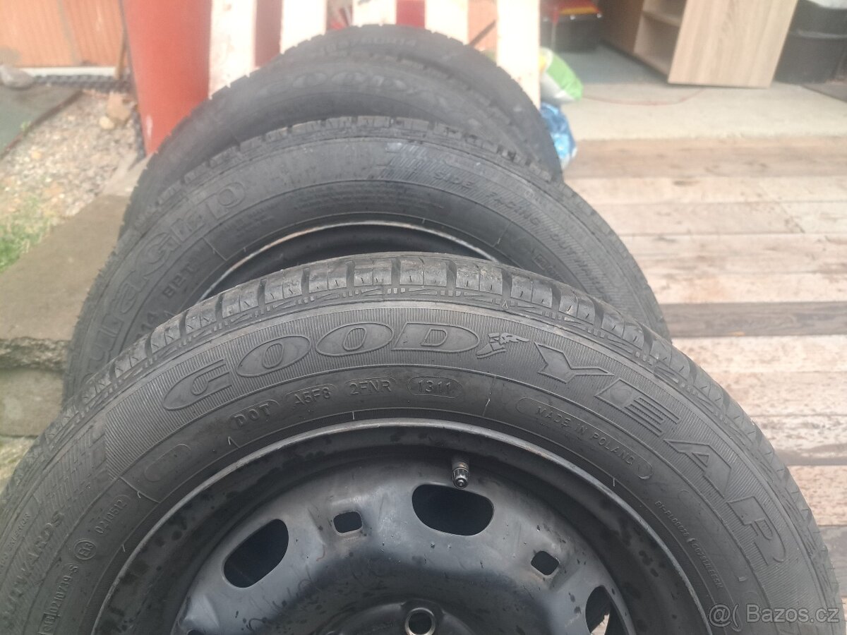GOOD YEAR- 185/60R14 - 6