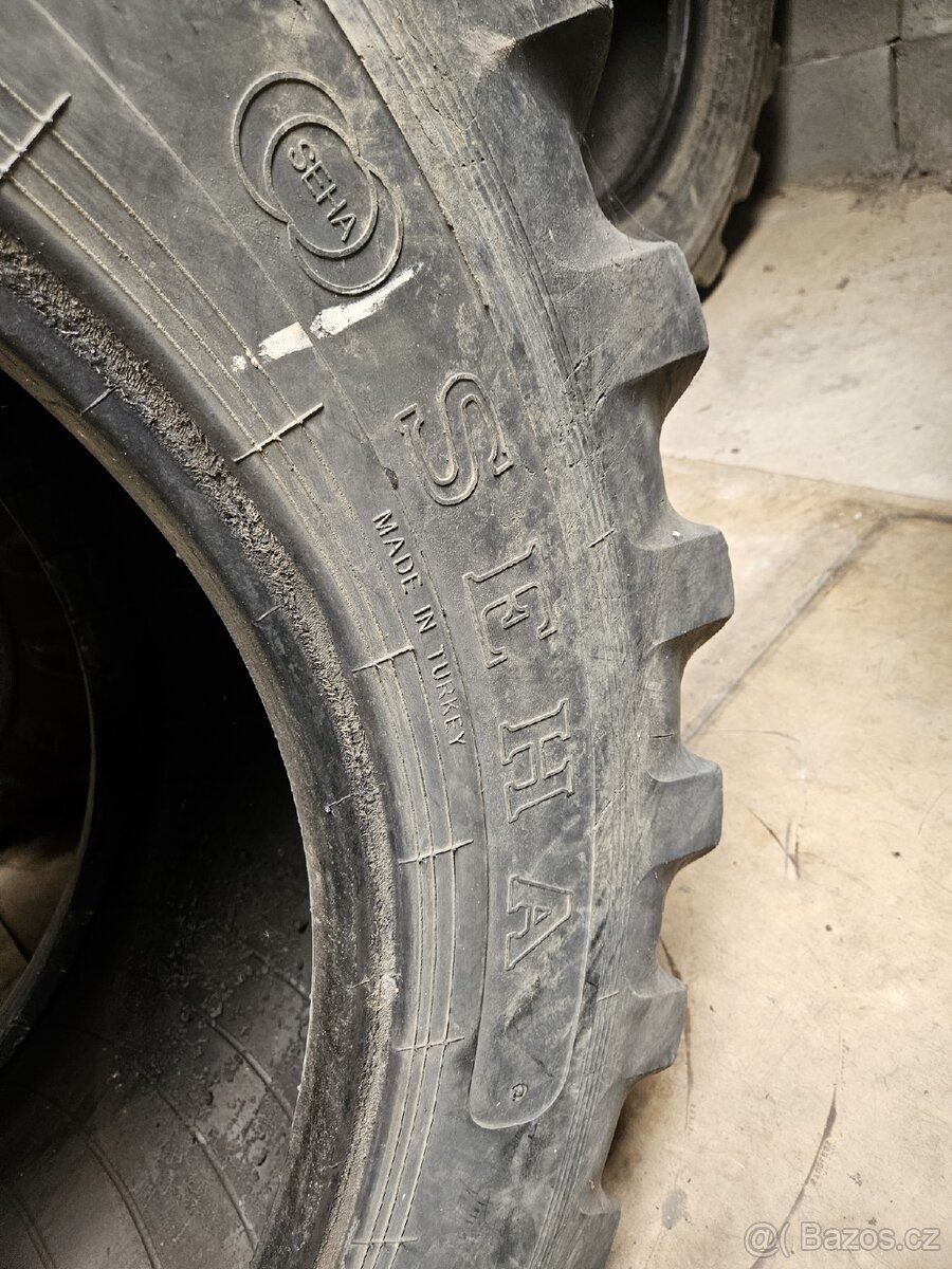 Traktorové stavební pneu 16,9-28 Seha - 6