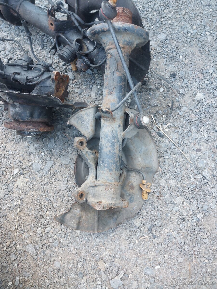 BMW e32,e34 těhlice - 6