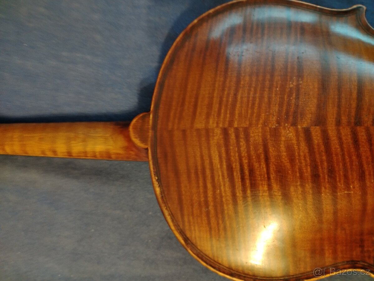 Staré 4/4 housle - 6