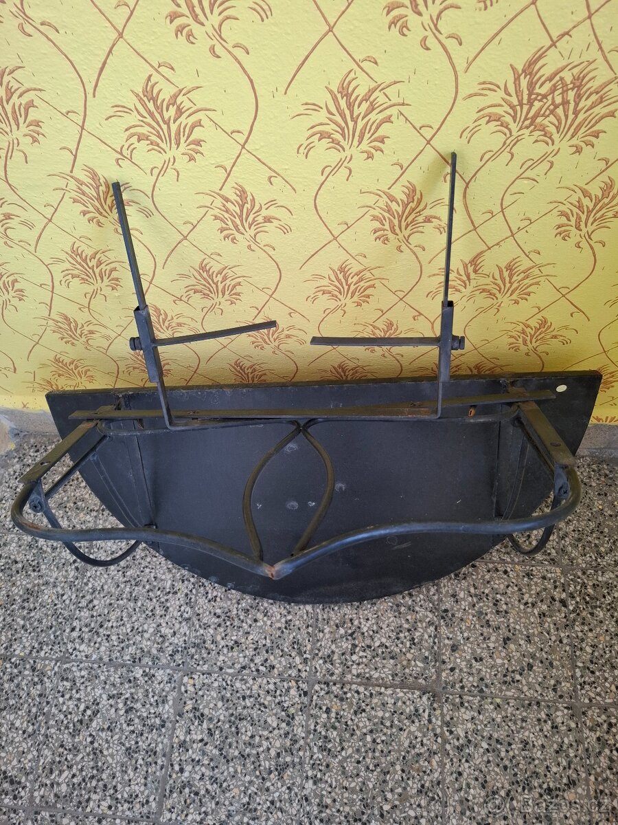 Stůl na balkón - 6