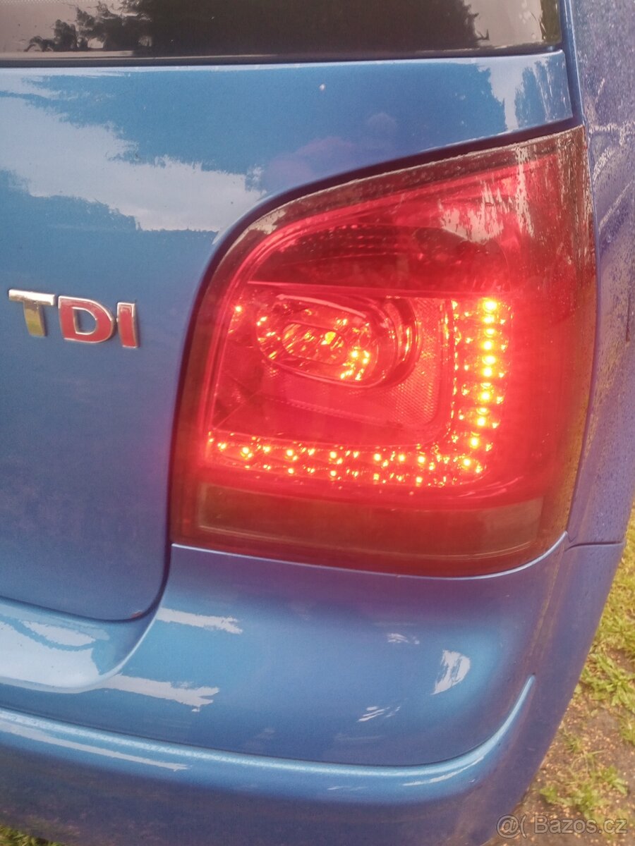 VW Polo 9n zad.led světla.(číst text). - 6