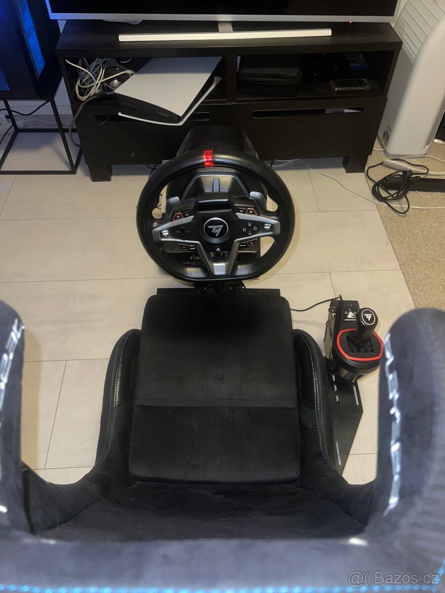 Prodám simracing set ve skvělém stavu připravený na hraní - 6