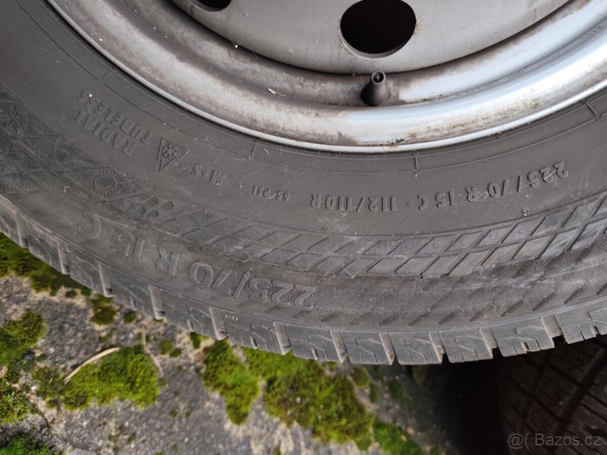 kola 225/70 R15C 112/110 R - 6