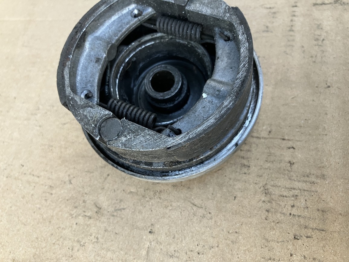 babeta 210 přední brzda - 6