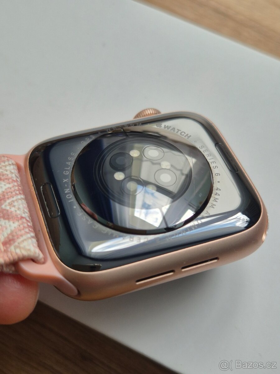 Apple Watch 6 40mm - 6
