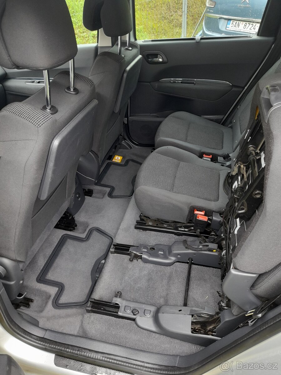 Peugeot 5008 2.0 Hdi - 6