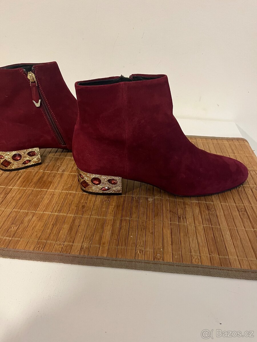 Kožené kotníkové boty s krystaly č. 41 - 6