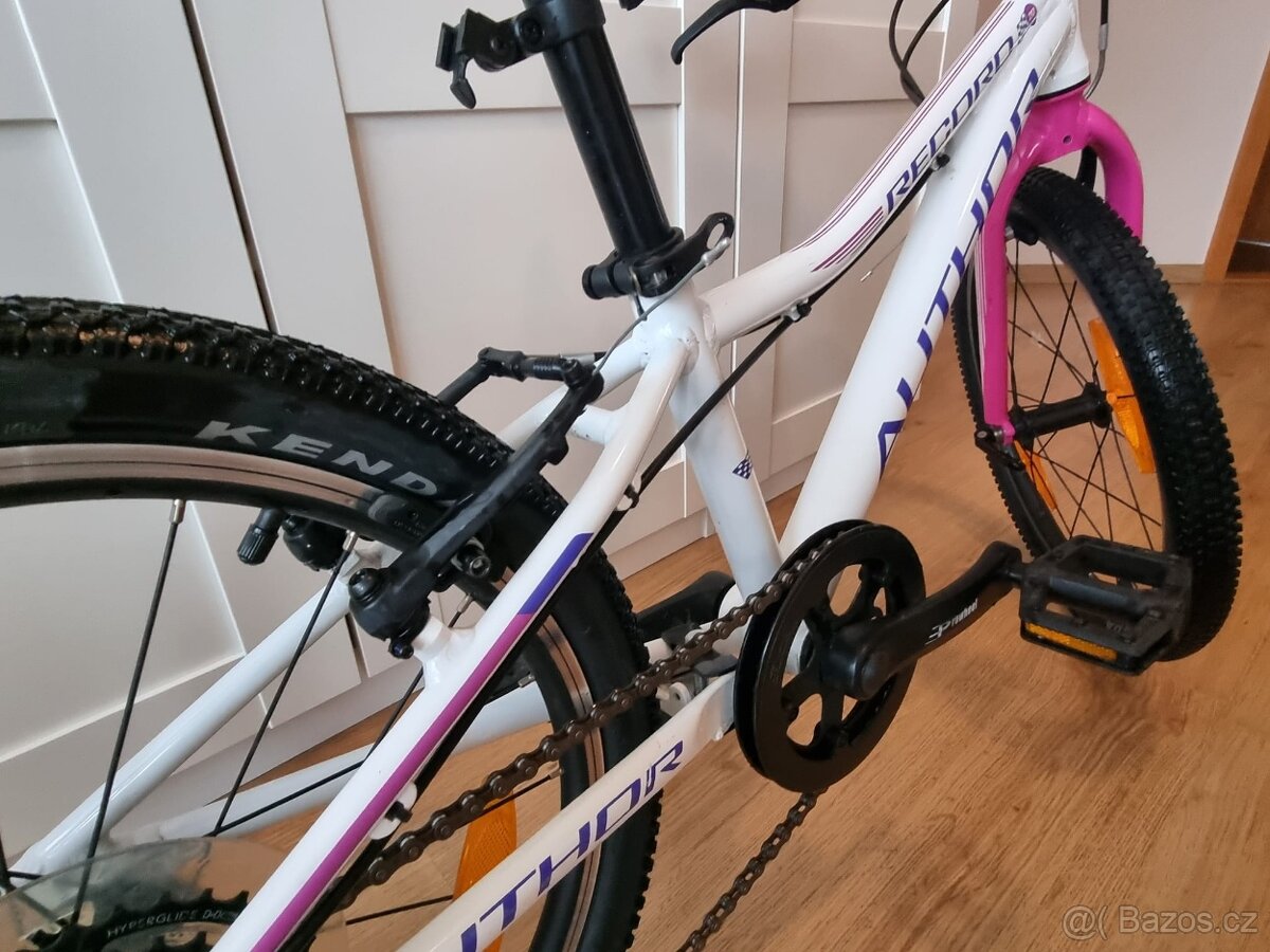 Dívčí kolo ATHOR RECORD 20 - 6