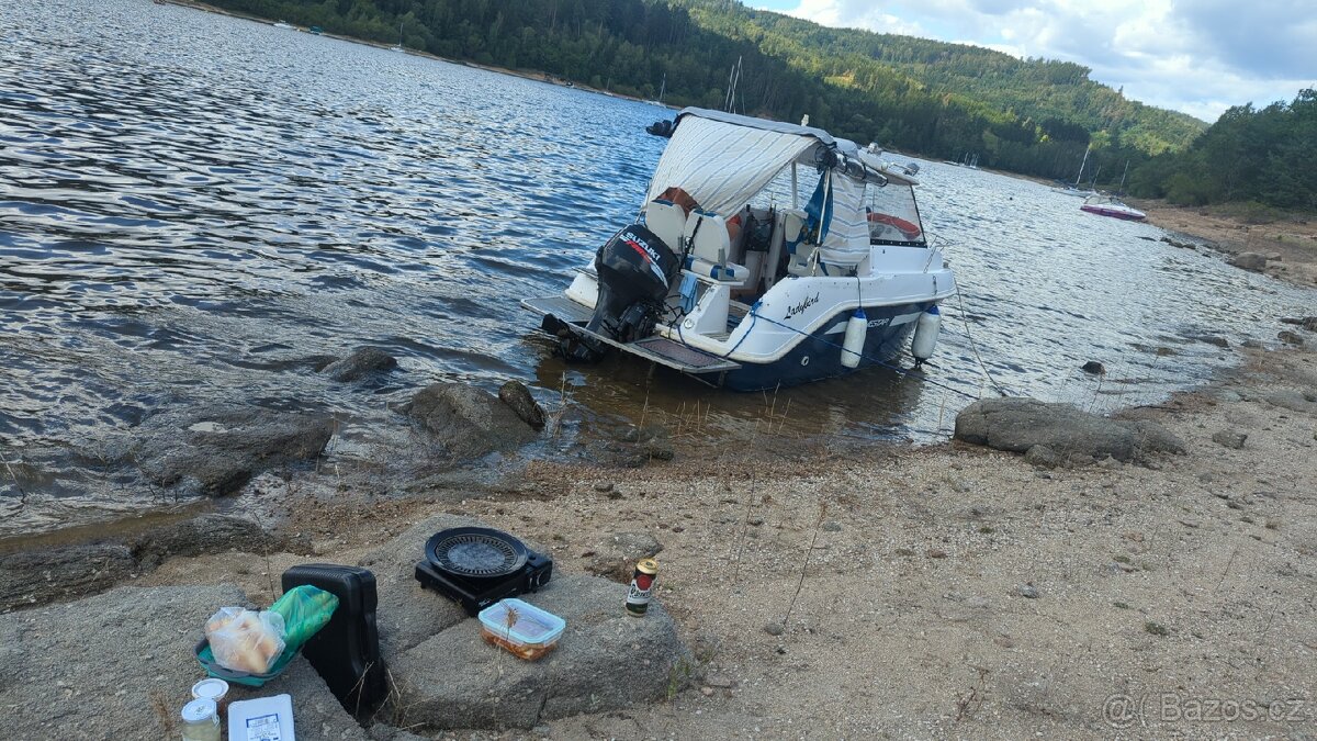 BLUE STAR 15 CUDDY kajutova loď - 6