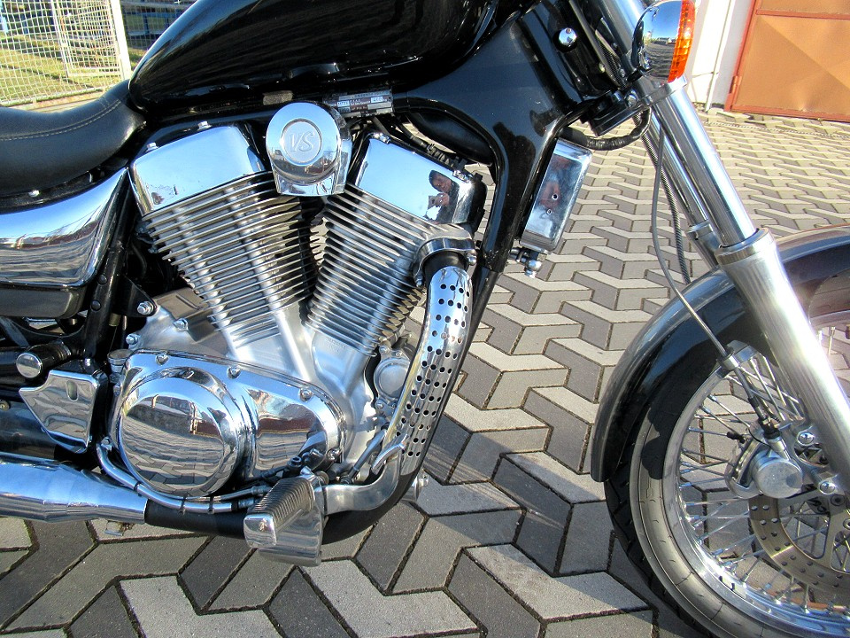 Suzuki VS 1400 Intruder - 6