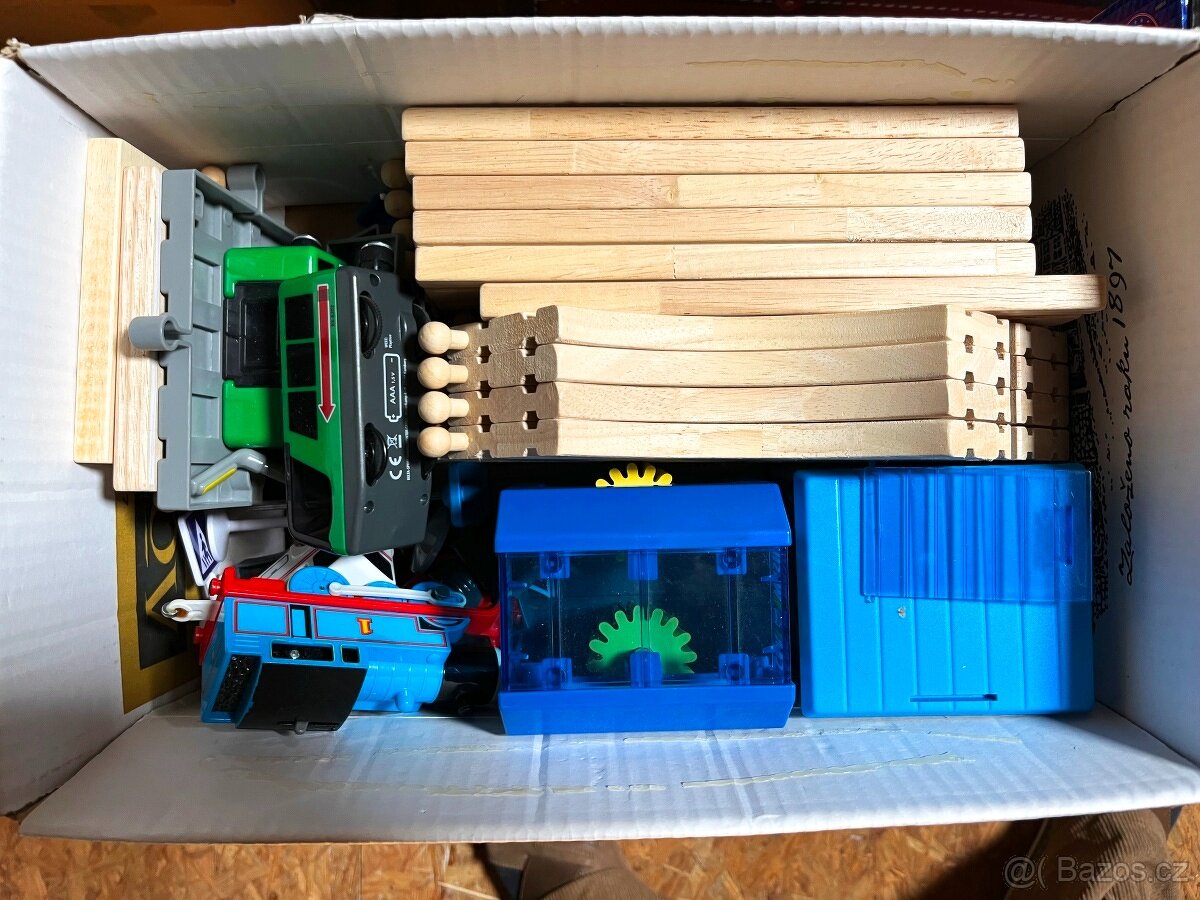 dřevěný vlak, dráha, Playtive, mašinka Tomáš - 6