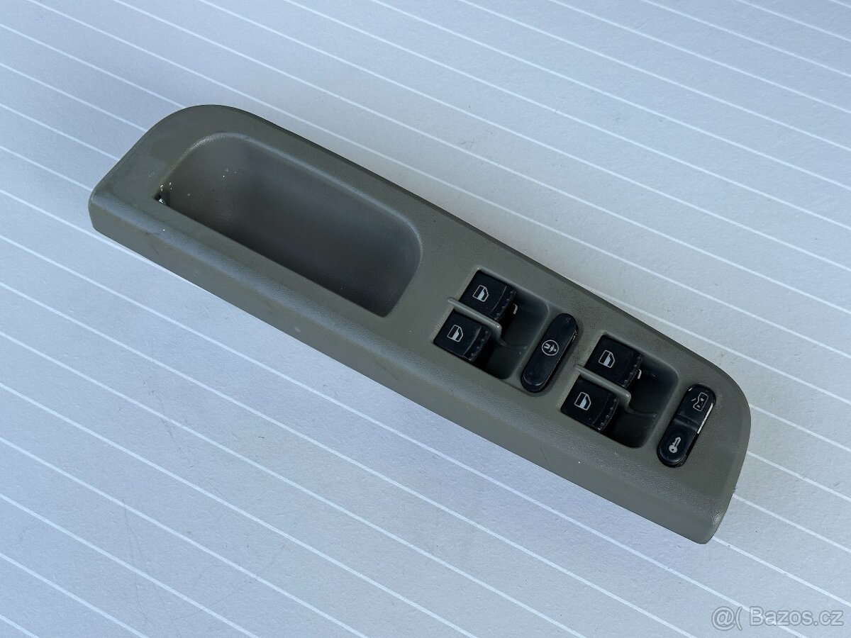 Škoda Octavia I ( startér, klimakompresor, ABS, světla..) - 6