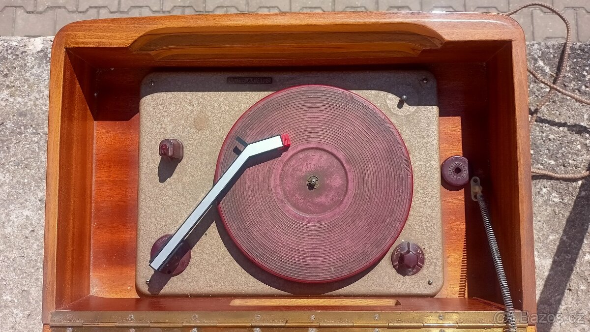 Tesla Dirigent, retro rádio - 6