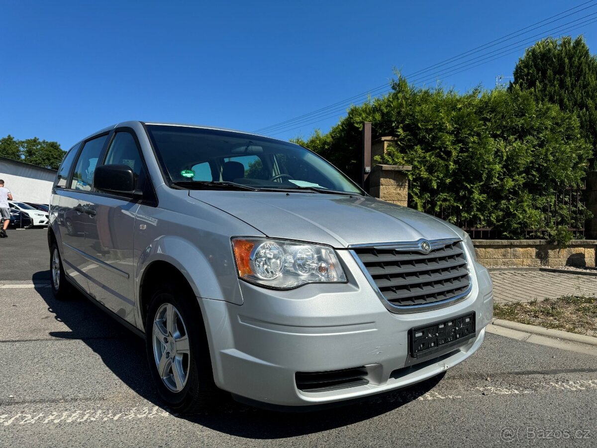 Chrysler Grand Voyager RT 3.8 V6 EU 2009 - 6