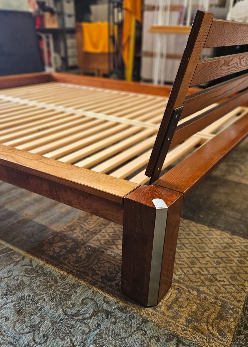 Postel masiv včetně roštu - 6