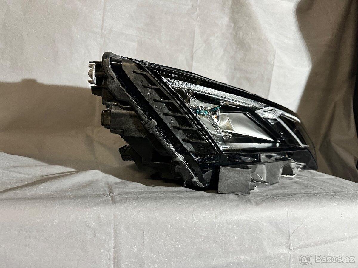 Škoda Octavia 4 facelift full led - 6