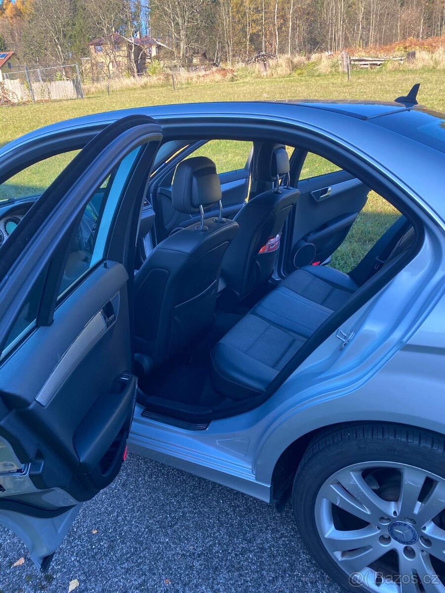 Prodám Mercedes Benz 200 CDI, w204 - 6