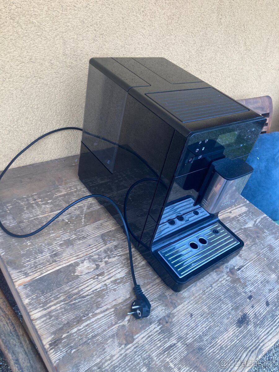 Automatický kávovar Miele CM 5310 Silence Obsidian - 6