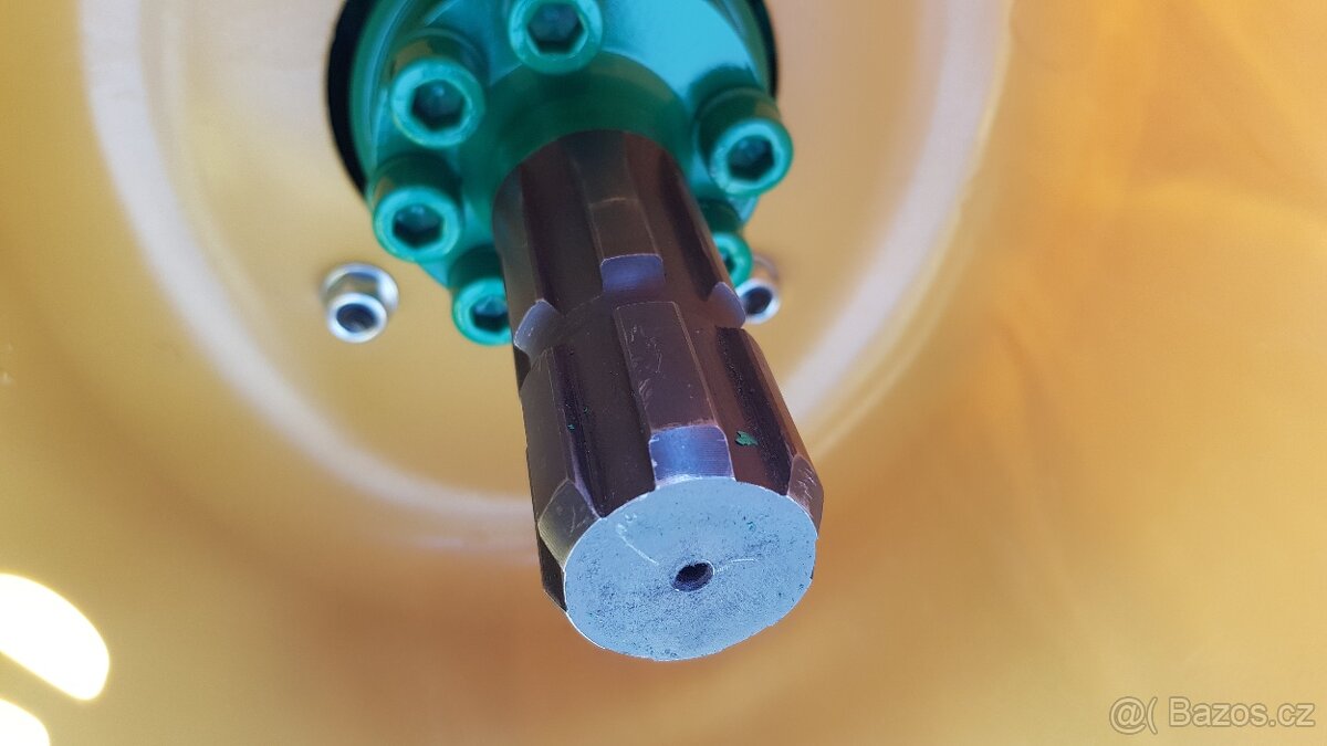 Štěpkovač Bystroň - Pirana (do 7cm) - 6