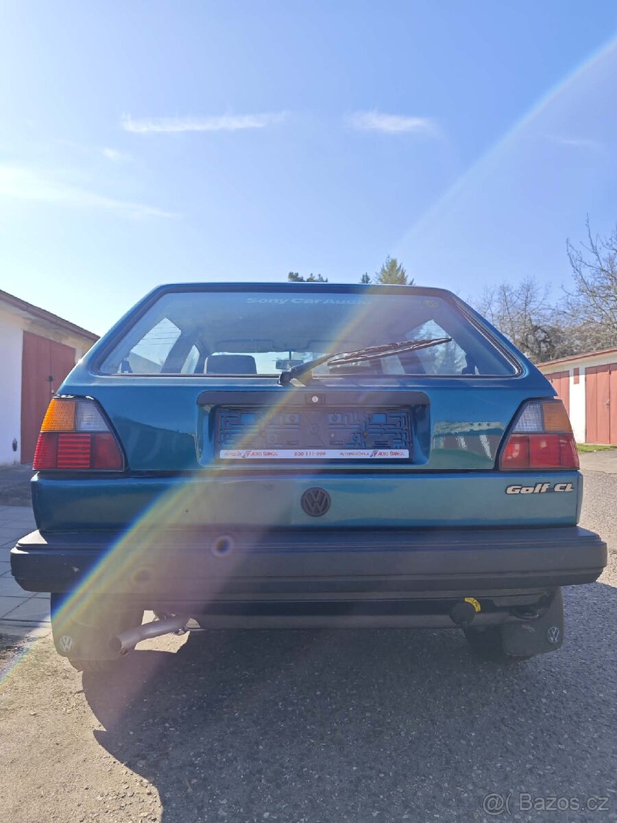 VW Golf II zelená - 6