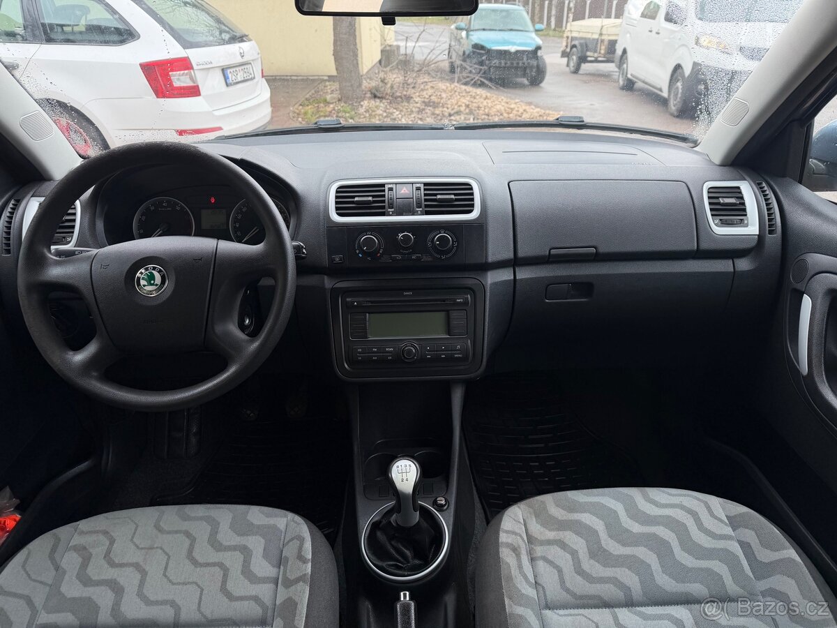 Škoda fabia 1.4 - 6