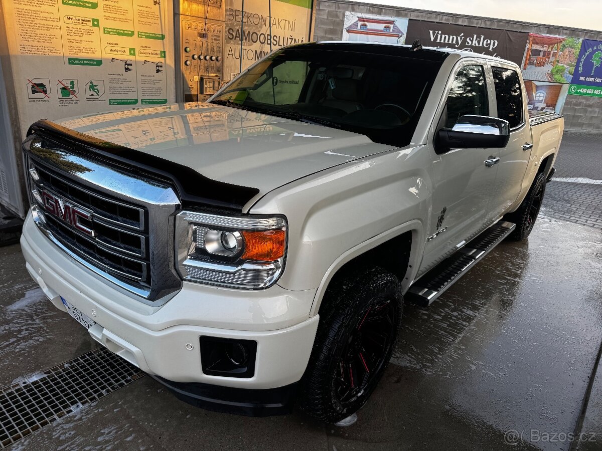 GMC SIERRA DENALI - 6