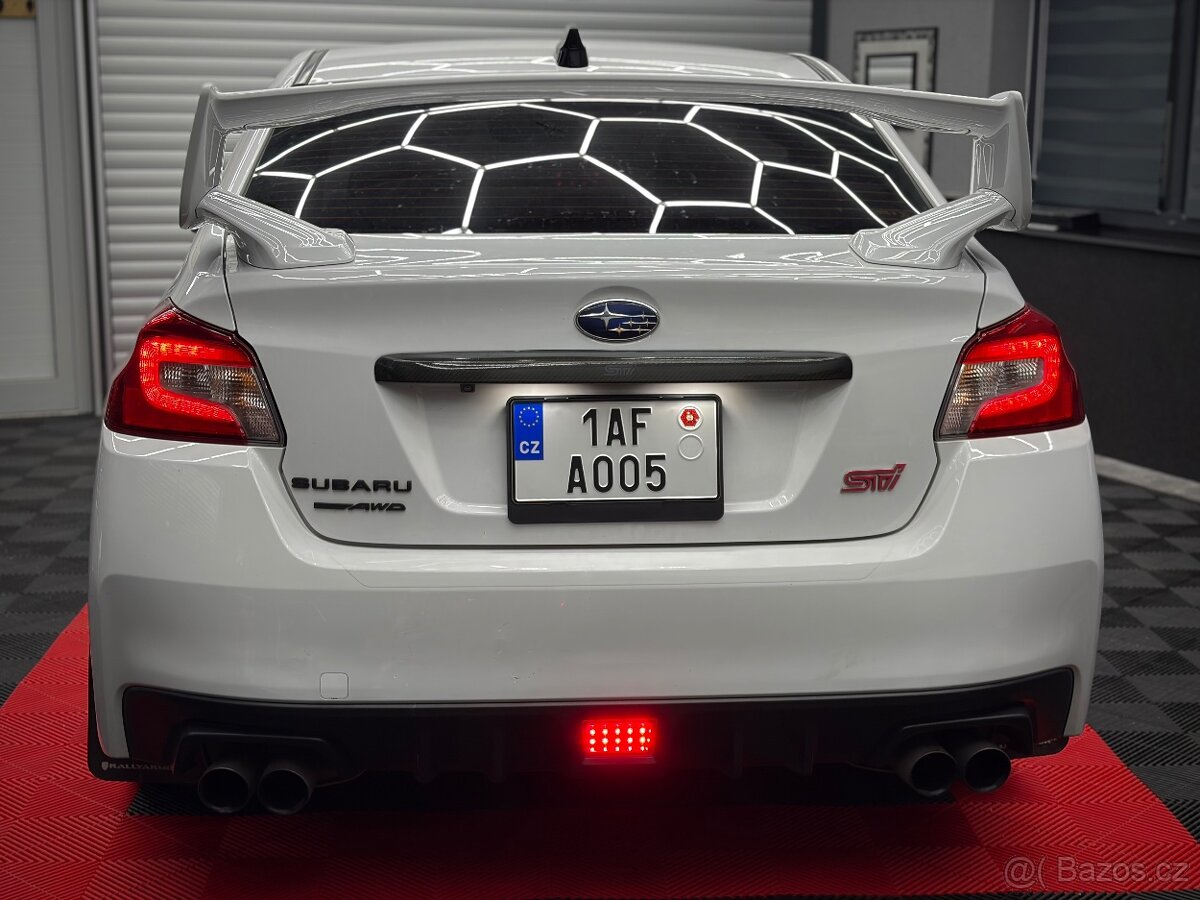 Subaru Impreza WTX STI White Edition - 6