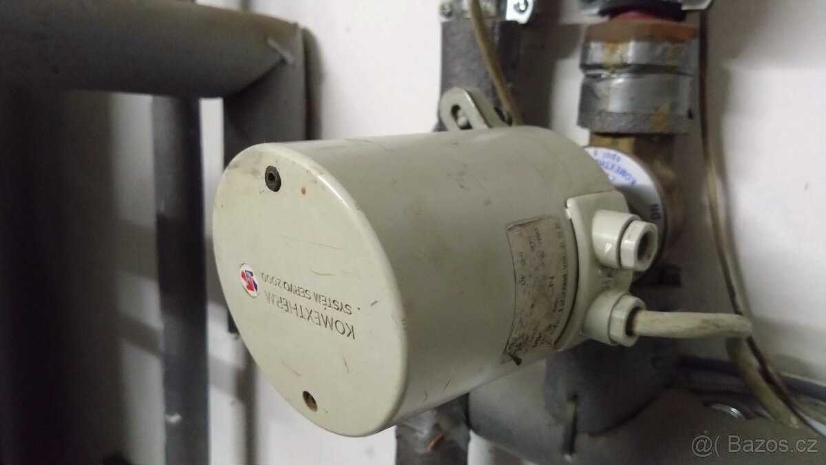 Akumulační nádrž 1000L s regulací - 6