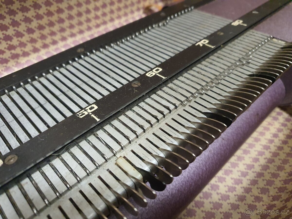 retro ČSSR pletací stroj rok 1962 socializmus - 6